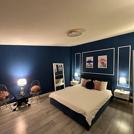 Interbelic House With Courtyard And Terrace